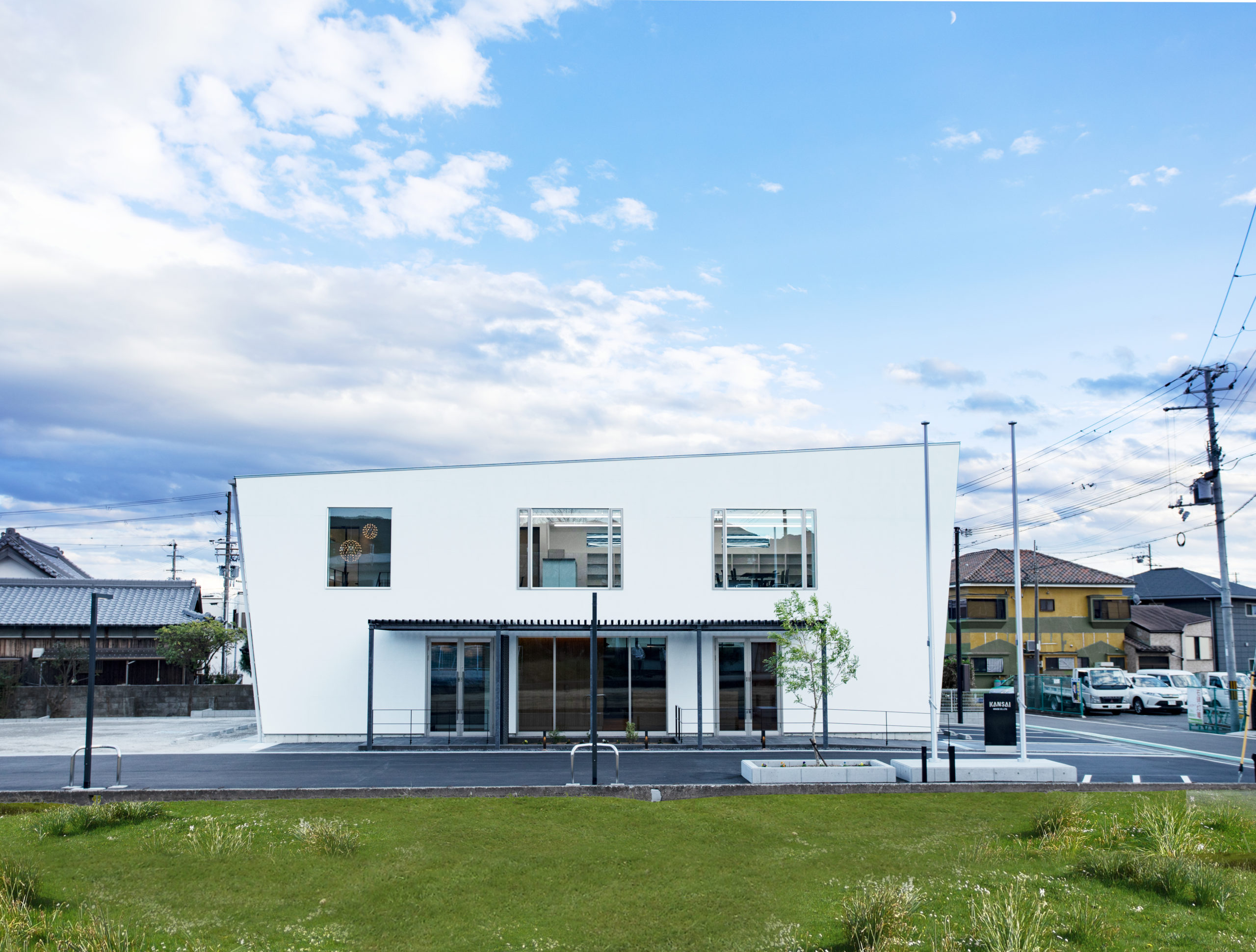 引っ越しました！