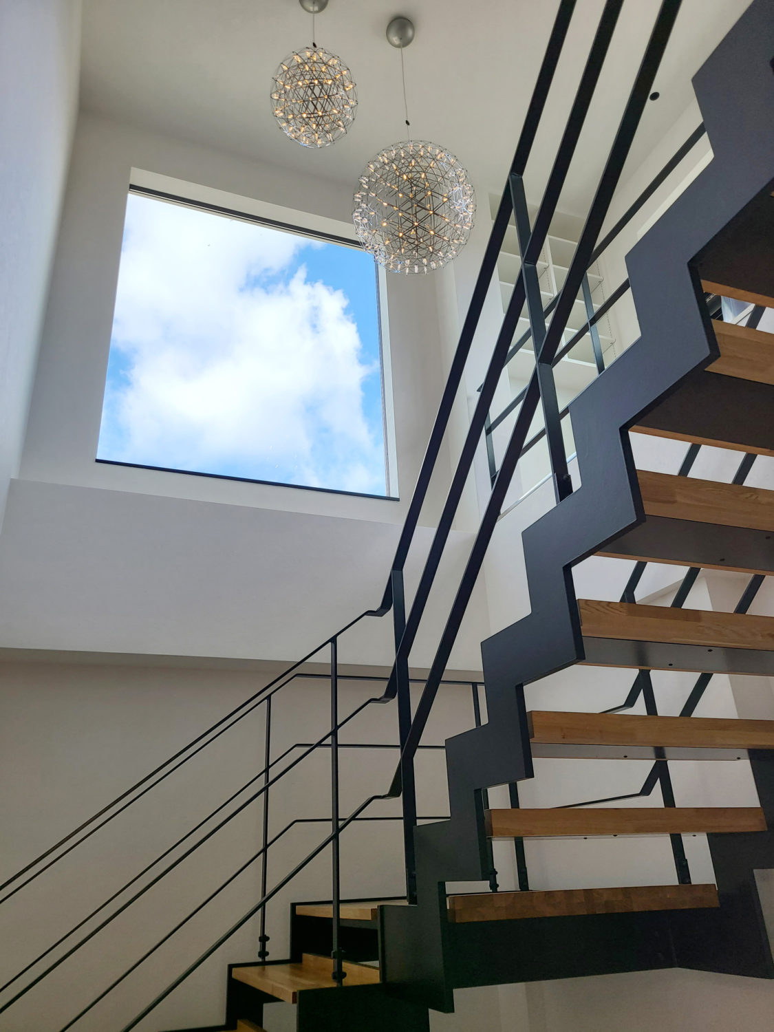 関西ハウス工業 本社社屋