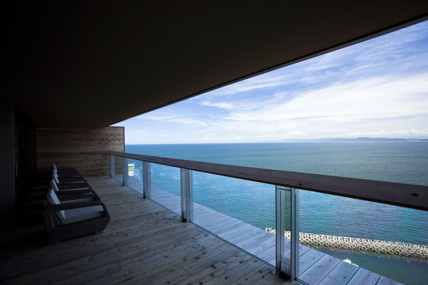 ホテルニューアワジ様 天上の桟敷