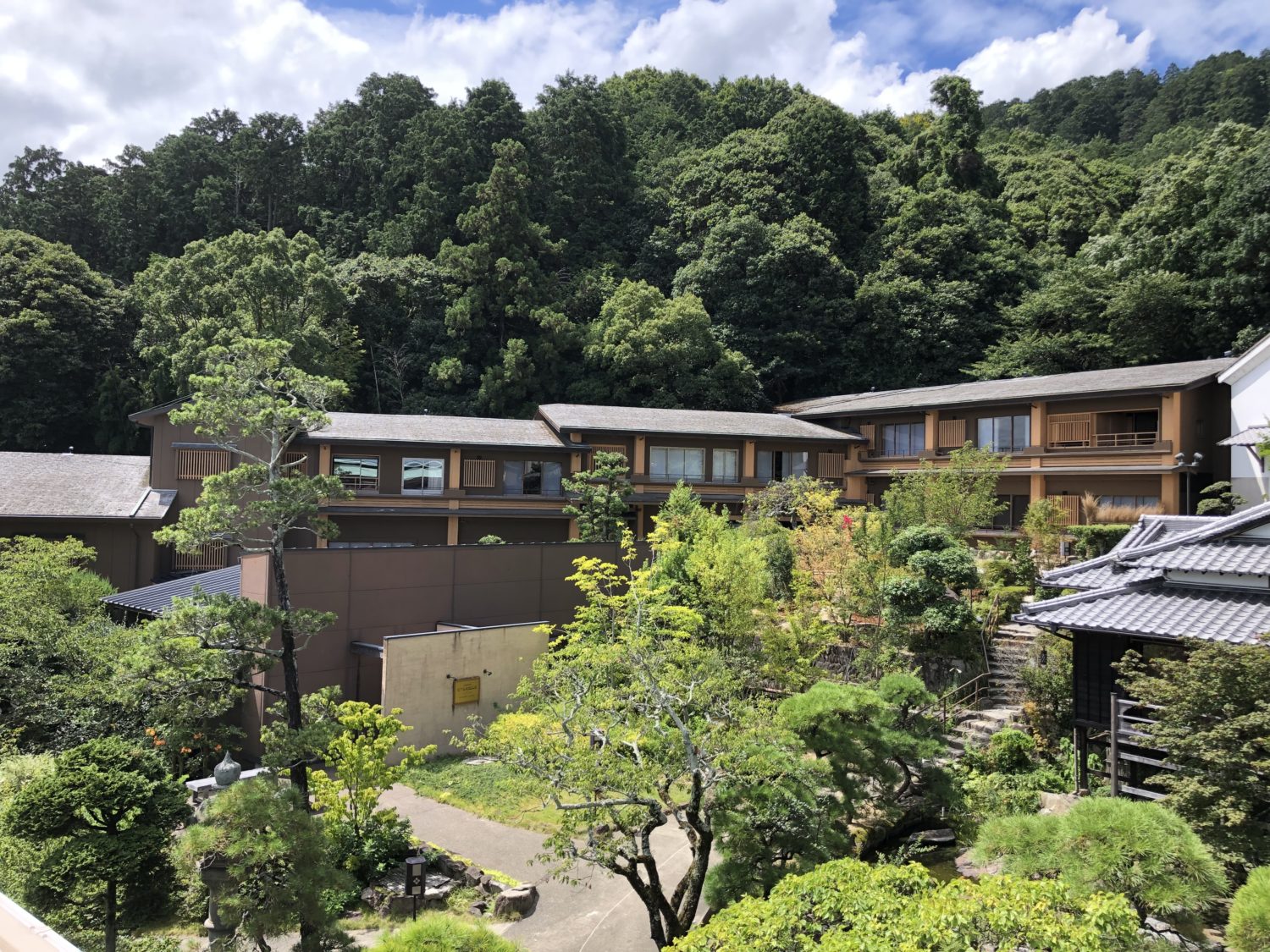 琴平花壇 山翆閣